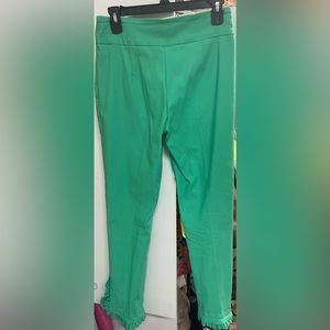 Green Crown and Ivy dress pants, ruffled bottoms small slit. S4 petite